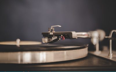 Buying a Vinyl Record Player: Things You Must Know